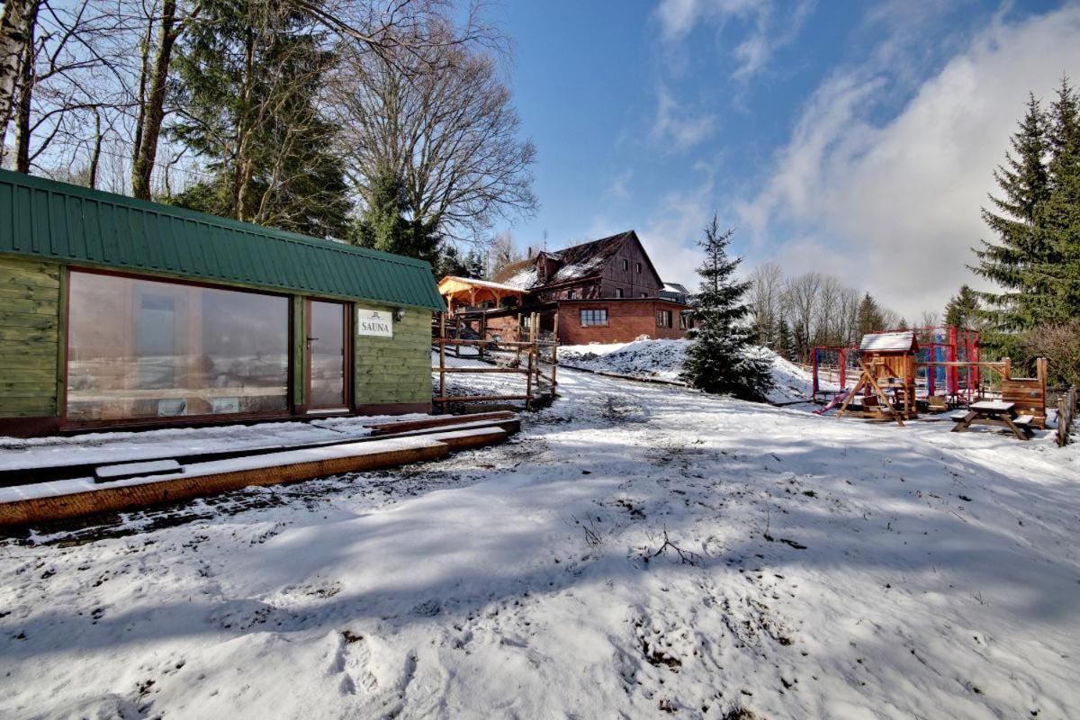Penzion Harry Na Sjezdovce Krkonose Vysoké nad Jizerou Esterno foto